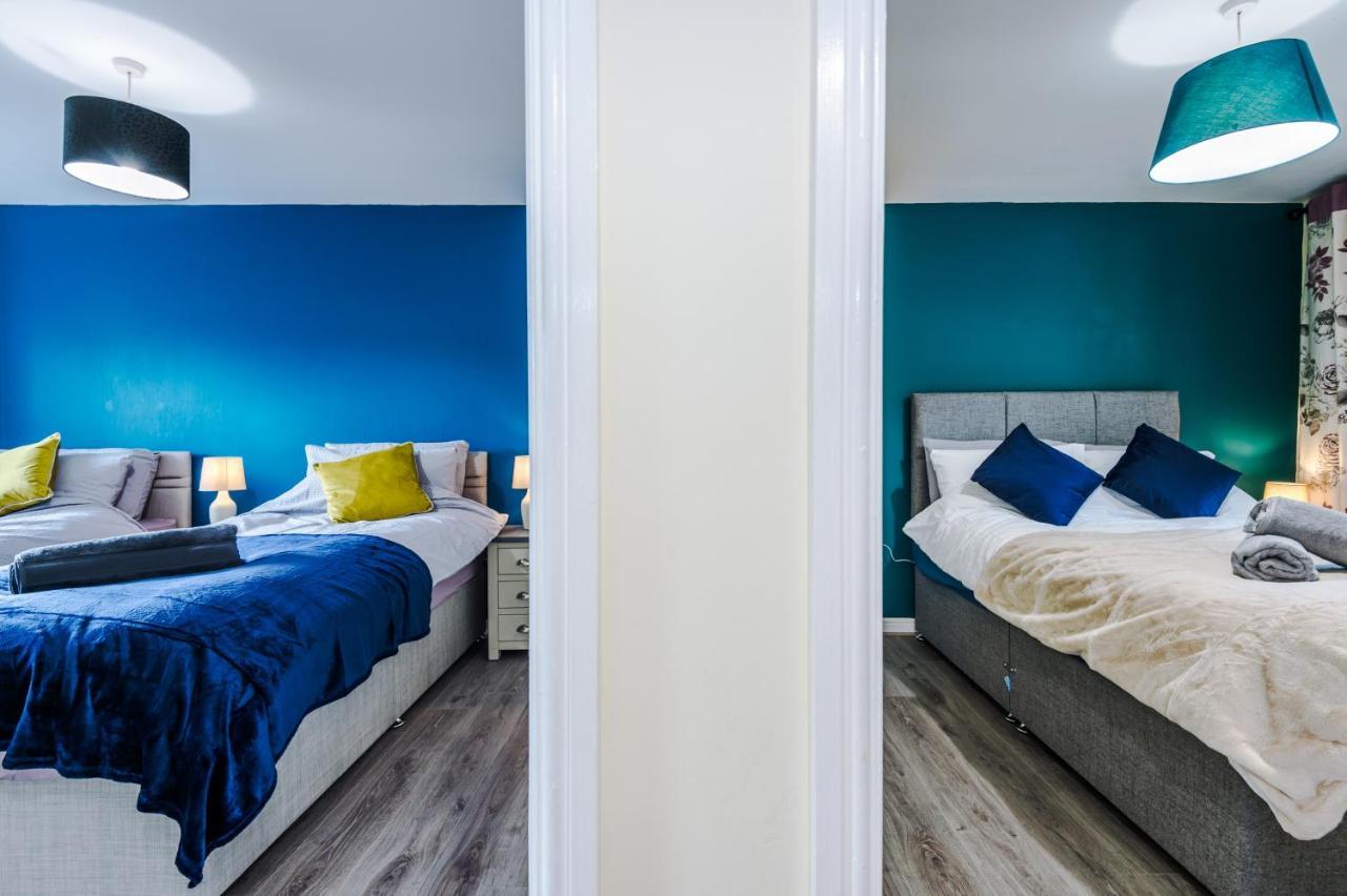 Manchester Comfortable 3 Bedroom House, Free Parking, Wifi & Disneyplus Worsley Exterior foto