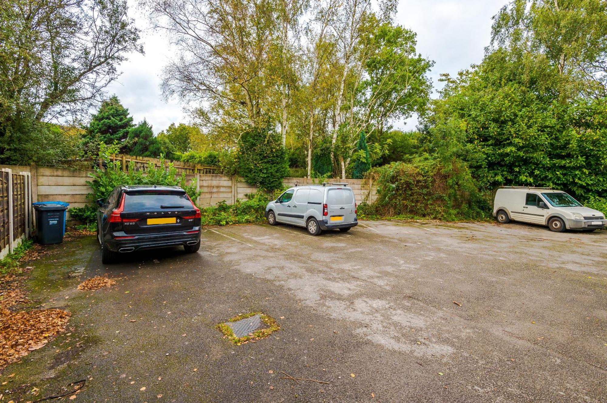Manchester Comfortable 3 Bedroom House, Free Parking, Wifi & Disneyplus Worsley Exterior foto